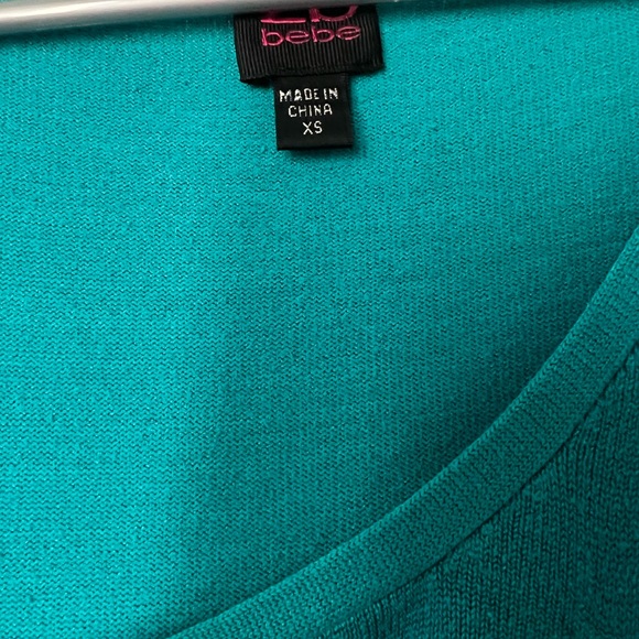 Bebe top Rutched flowy fairy cute ballet core blue turquoise sweater sexy cute - Picture 2 of 3